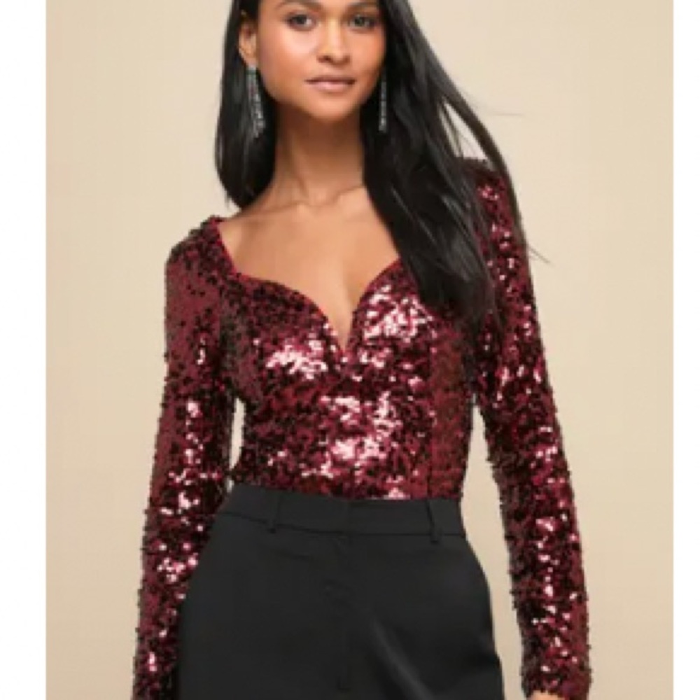 Lulu's red sequins top